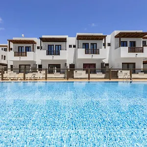 La Malvarrosa Holiday home Puerto Calero